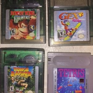 Gameboy Color with several games and case